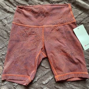 Lululemon Wunder Train HR Short 8” NWT size 8